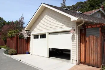 Golden Garage Door Service Corona, CA 951-446-0431 - abt-cont-gr-18m